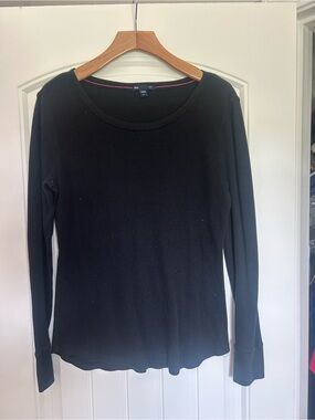 GAP Black Long-Sleeve Scoop Neck Thermal Top